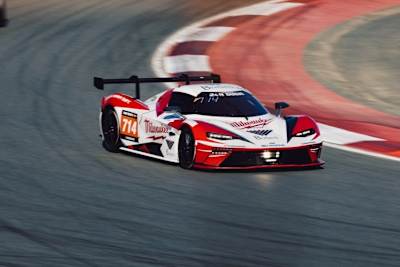 Das ist der KTM X-BOW GTX von razoon - more than racing