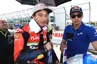 Can Öncü (li.) mit Toprak Razgatlioglu