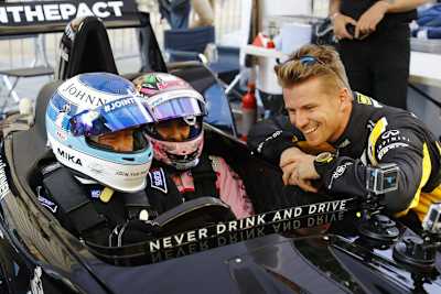 Mika Häkkinen mit Sergio Pérez und Nico Hülkenberg