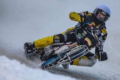 Heikki Huusko ist ein aufstrebender Stern im Eisspeedway-Sport