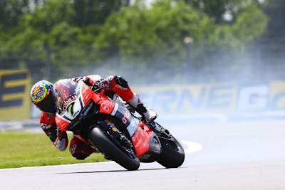 Das Desaster kündigte sich mit viel Rauch an