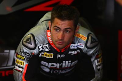 Leon Haslam hat mit Schmerzen zu kämpfen