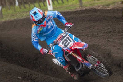 Gautier Paulin gewinnt den ersten Lauf in Valkenswaard