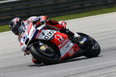 Scott Redding auf der Ducati GP15