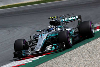 Valtteri Bottas auf dem Weg zu seiner zweiten Pole
