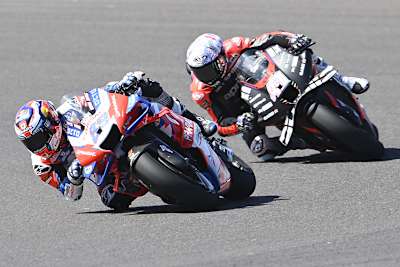 Jorge Martin vor Aleix Espargaro