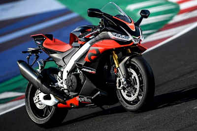 Aprilia RSV4: Bald mit variablen Ventilsteuerzeiten? 