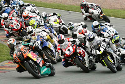 Die IDM Superbike starten ins Vergnügen