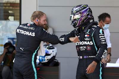 Valtteri Bottas und Lewis Hamilton