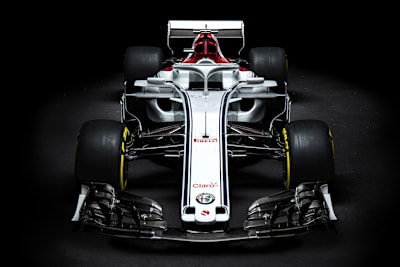 Der neue Sauber von vorne: Nasenlöcher wie bei Force India