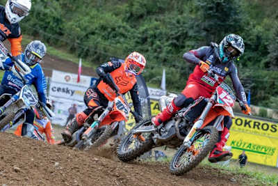 Max Nagl startet in Loket mit dem 'redplate' des Meisterschaftsführenden