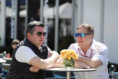 Eric Boullier (li.) und Zak Brown