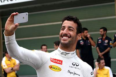 Abspecken für den Job, nicht fürs Foto: Daniel Ricciardo muss Gewicht verlieren