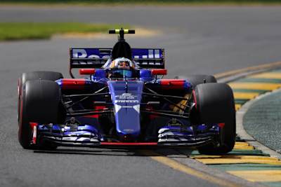 Das bekamen die Fans leider nicht zu sehen: Carlos Sainz gibt auf trockener Bahn Stoff, wie hier in Australien