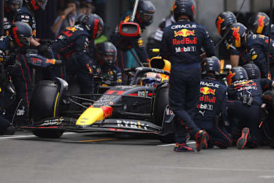 Sergio Pérez hielt im Heimrennen ein langsamer Boxenstopp davon ab, den zweiten Platz zu erobern