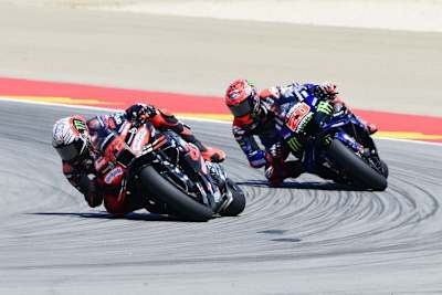 Marco Bezzecchi arbeitete sich im Sprintrennen auch an Fabio Quartararo vorbei