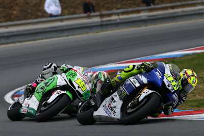 Brpnn-GP. Alvaro Bautista hetzt Rossi