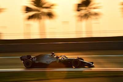 George Russell im Silberpfeil