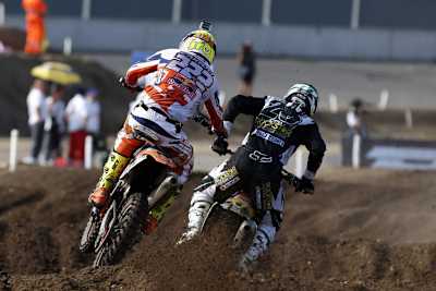 Antonio Cairoli konnte Clément Desalle (vo.) bezwingen