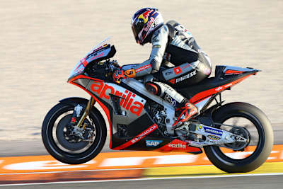 Stefan Bradl auf der letztjährigen Aprilia RS-GP-Werksmaschine
