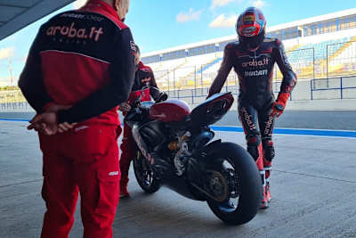 Jerez: Ducati-Premiere von Nicolò Bulega