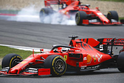 Sebastian Vettel vor Charles Leclerc