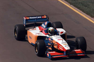 Das letzte F1-Abenteuer von Lola endete 1997 blamabel