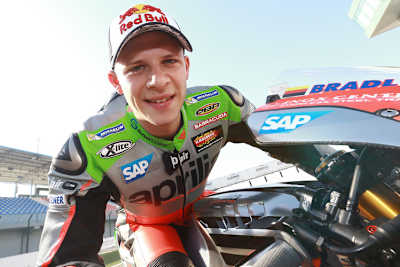 Bis spätestens 15. August 2016 weiß Stefan Bradl, ob es mit Aprilia in MotoGP weitergeht