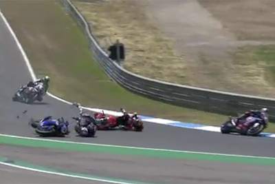 Gerloff erwischte Rinaldi in Kurve 6, beide schieden aus dem Rennen aus