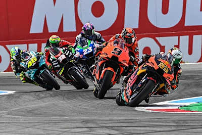 Im Rennen: Binder (33) vor Petrucci (9), Bastianini (23), Savadori und Rossi