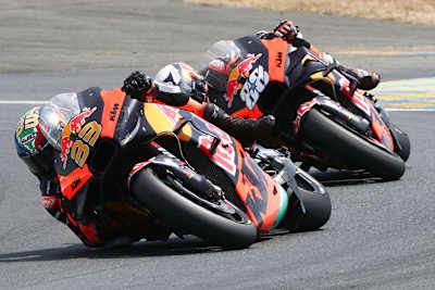 Le Mans: Brad Binder (33) vor Miguel Oliveira (88)