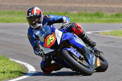 Matthieu Lagrive krönte sein IRRC-Debüt mit einem Doppelsieg