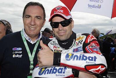 Genesio Bevilacqua 2012 mit SBK-Weltmeister Carlos Checa