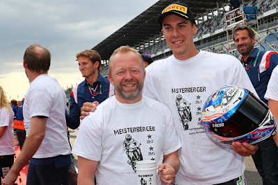 Teamchef Werner Daemen (li.) mit dem Deutschen Meister Markus Reiterberger