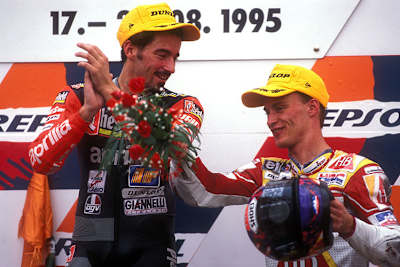 Max Biaggi 1995 mit Ralf Waldmann