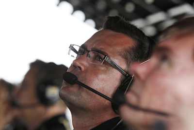 Boullier bekommt Flankenschutz bei Lotus