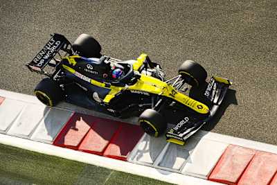 Fernando Alonso bei den Abu Dhabi-Testfahrten