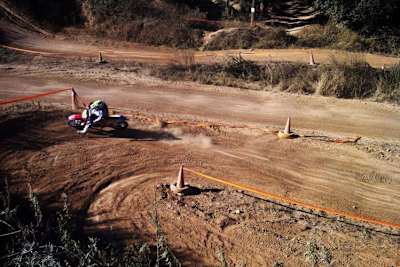 Joonas Kylmäkorpi trainiert regelmäig Dirt-Track