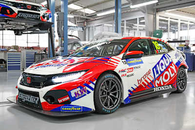 Vielversprechendes Rennpaket: der neue Honda Civic Type R TCR vom LIQUI MOLY Team Engstler