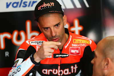 Marco Melandri ist ratlos ob seiner Probleme