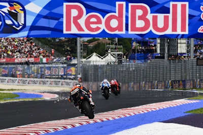 Das Bild des Tages: Pedro Acosta verliert Kette und Vortrieb