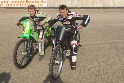 Markus Eibl (li.) und Markus Reiterberger heute in Pfarrkirchen