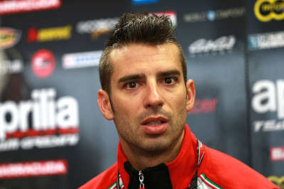 Marco Melandri stellt sich auf dem Red Bull Ring einer Herausforderung auf vier Rädern