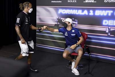 Lewis Hamilton und Nicholas Latifi