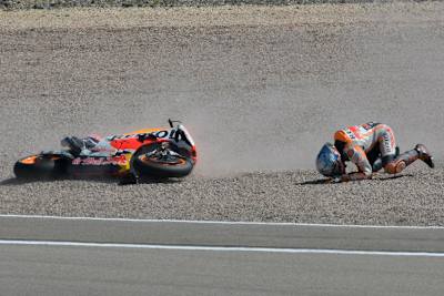 Pol Espargaró landete am Freitag auf dem SaRi gleich zweimal im Kiesbett von Kurve 1