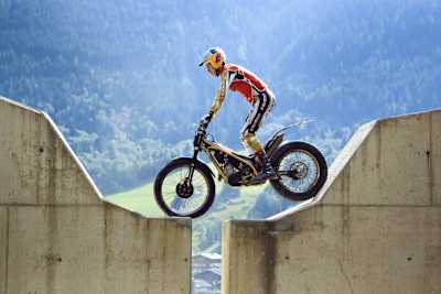 Adam Raga will nach dem Titel greifen