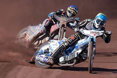 Berghauptens Max Dilger vor dem Wittstocker Michael Härtel