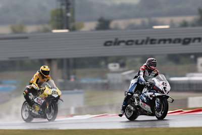 Scott Redding vor Andrea Iannone