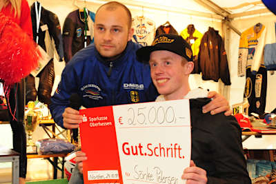 National-Coach Schäfer (li.) mit Sönke Petersen