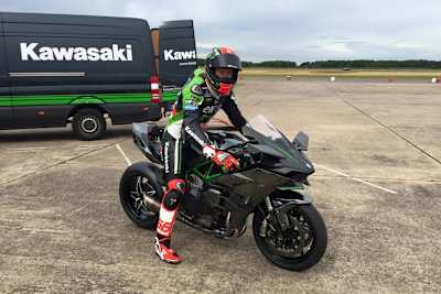 Tom Sykes auf der Kawasaki H2R